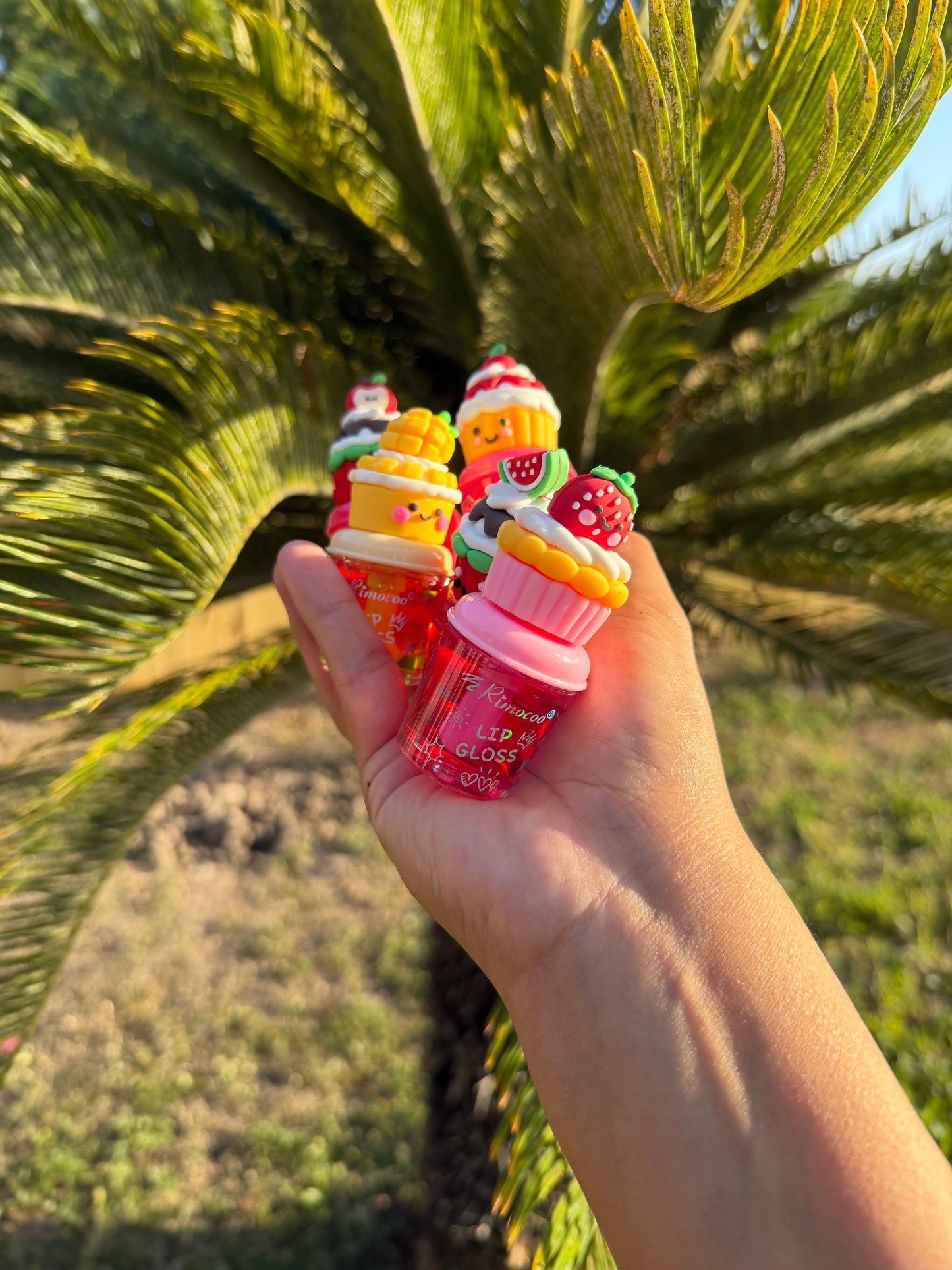 Cup cake glosses