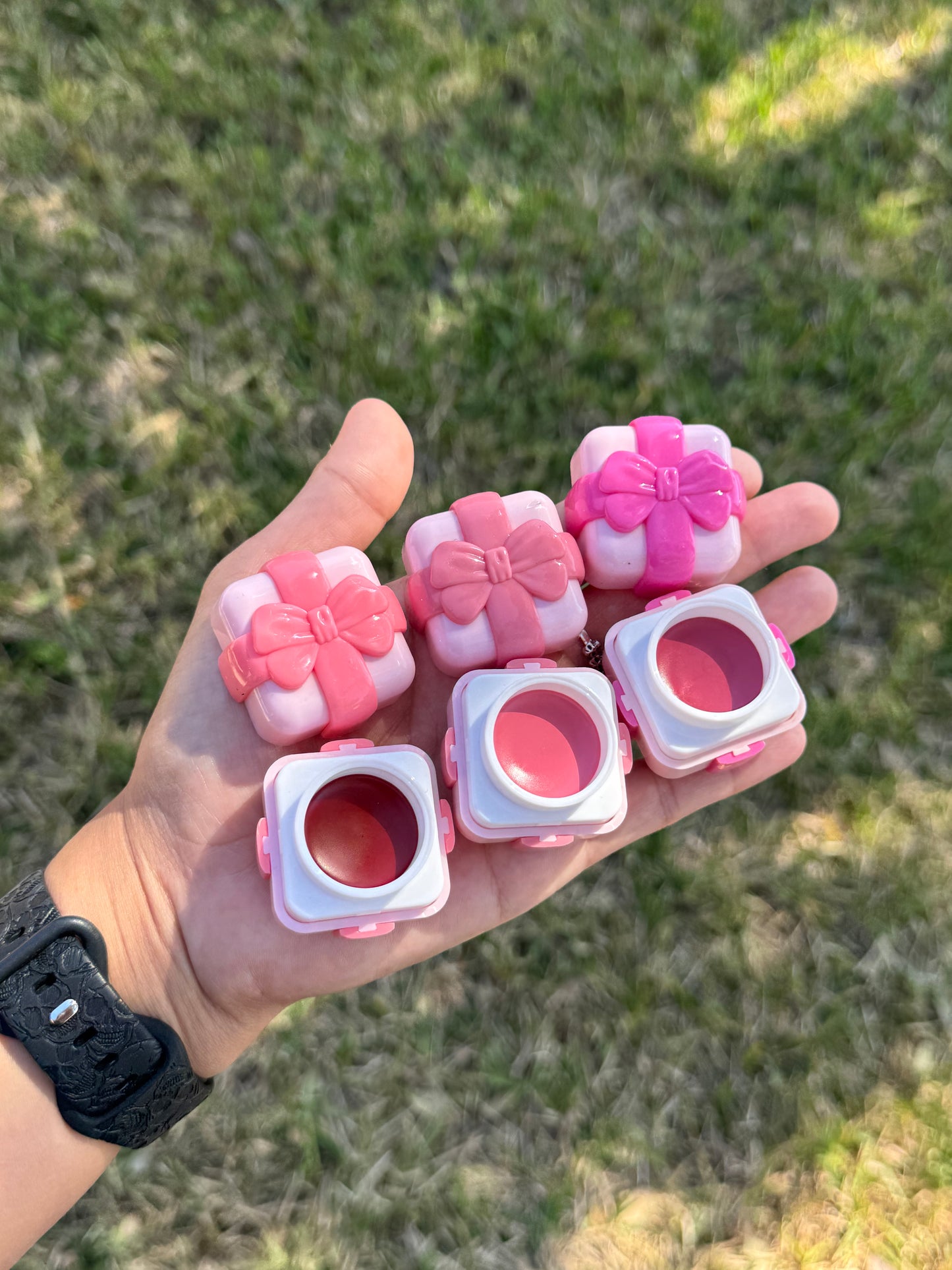 Gift box blush