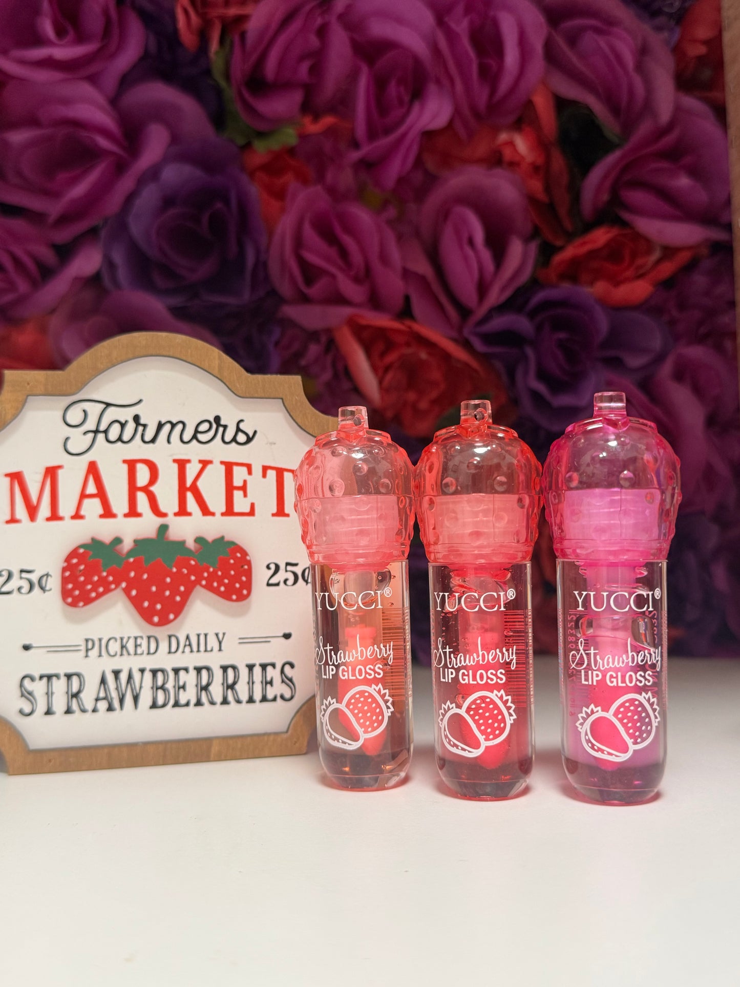 Strawberry glosses