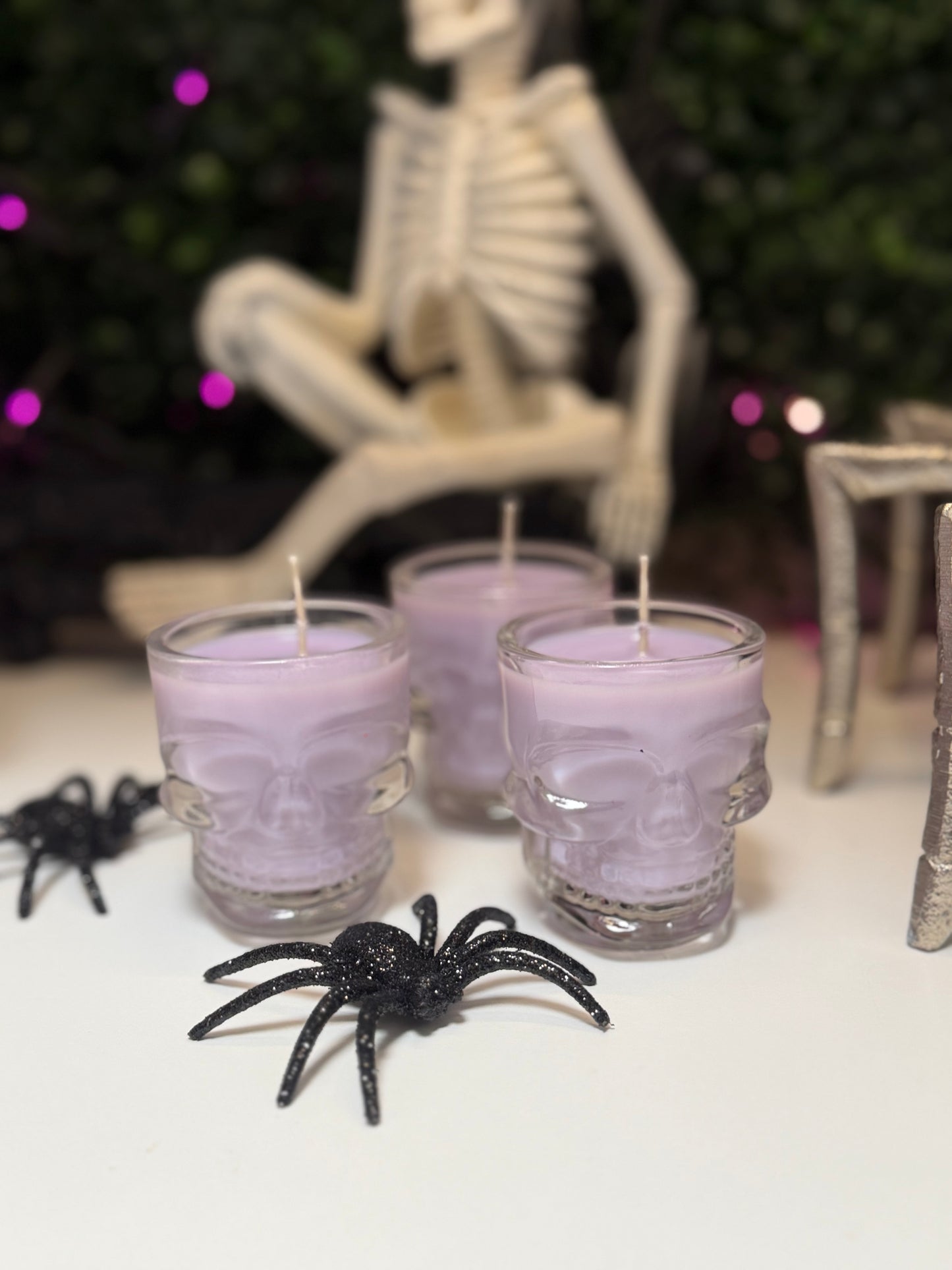 Mini skull candle