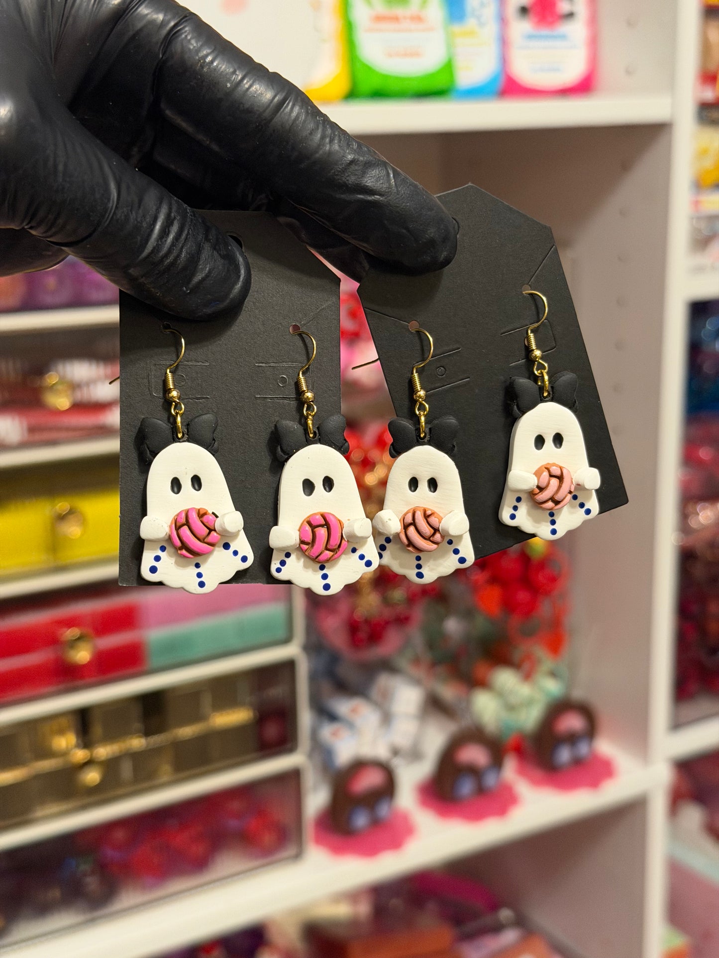 Pantasmas earrings