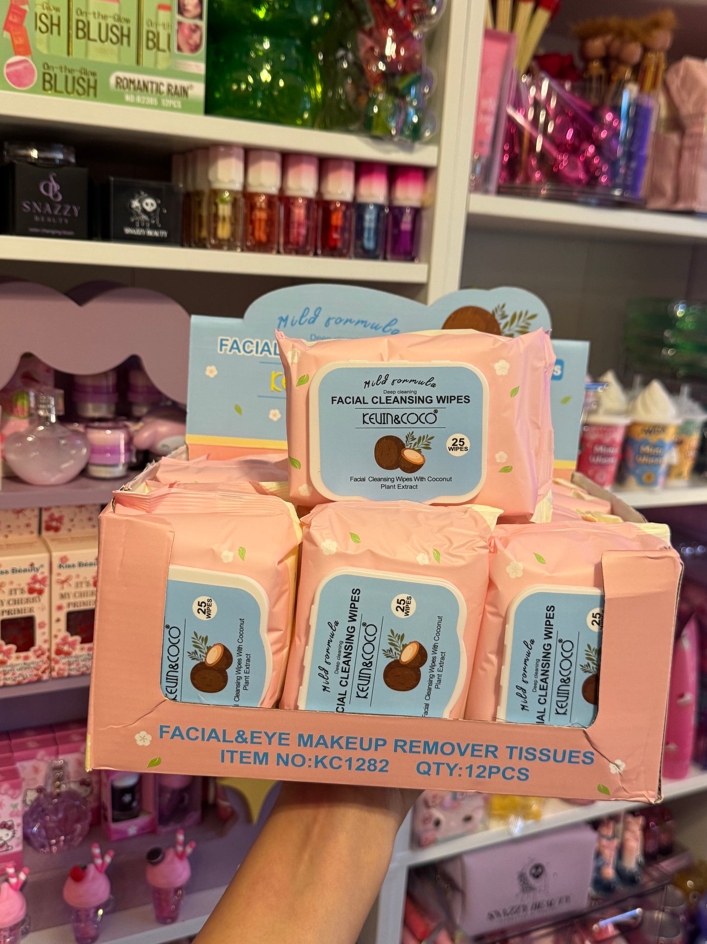 Deep cleansing makeup wipes