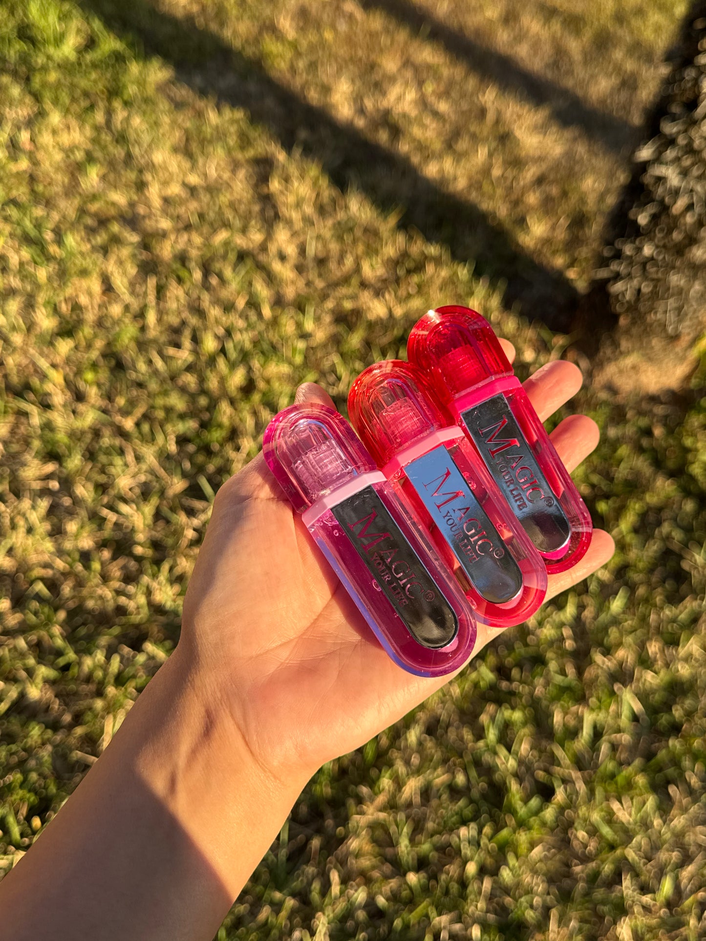 Magic lip gloss