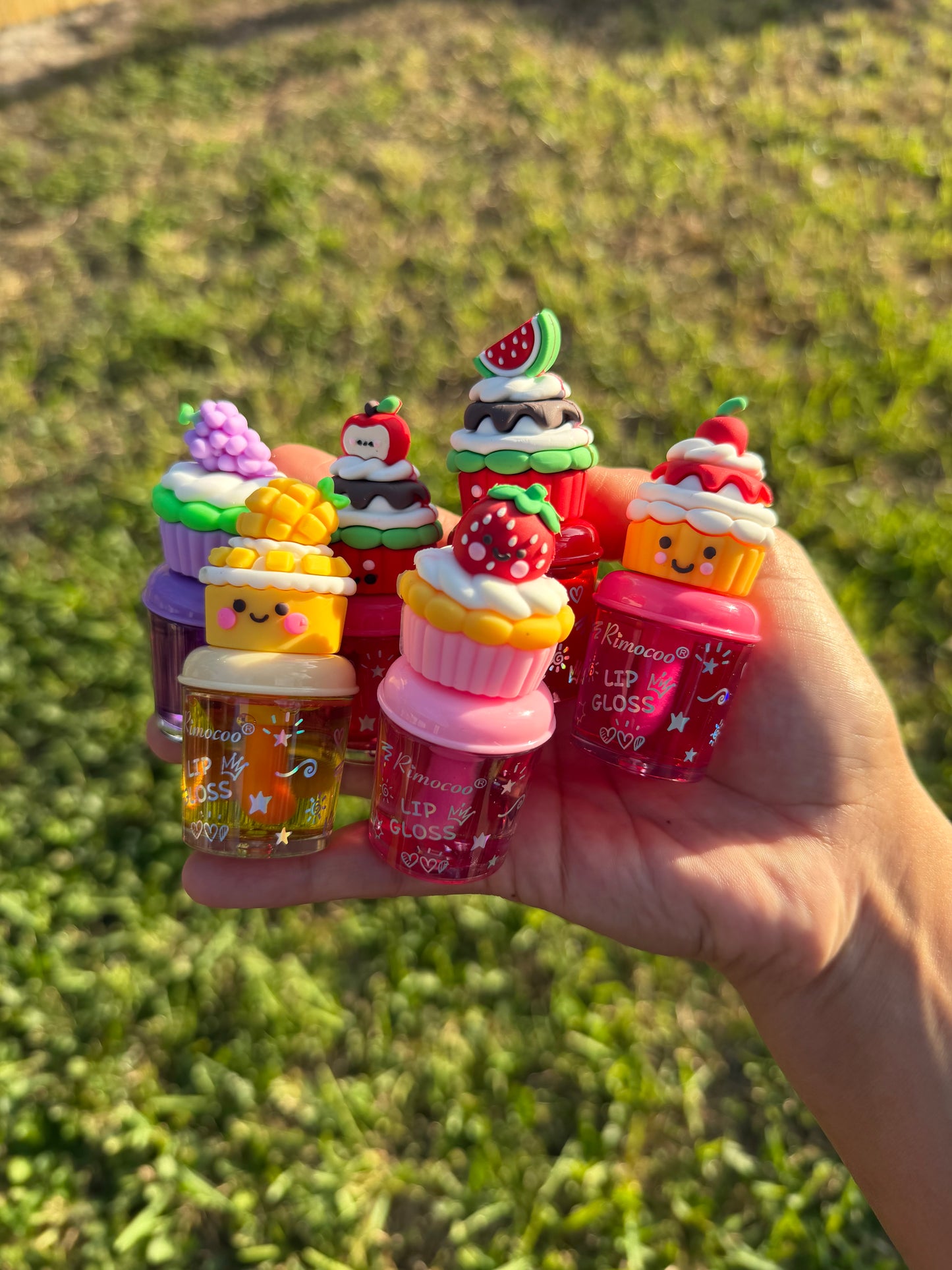 Cup cake glosses