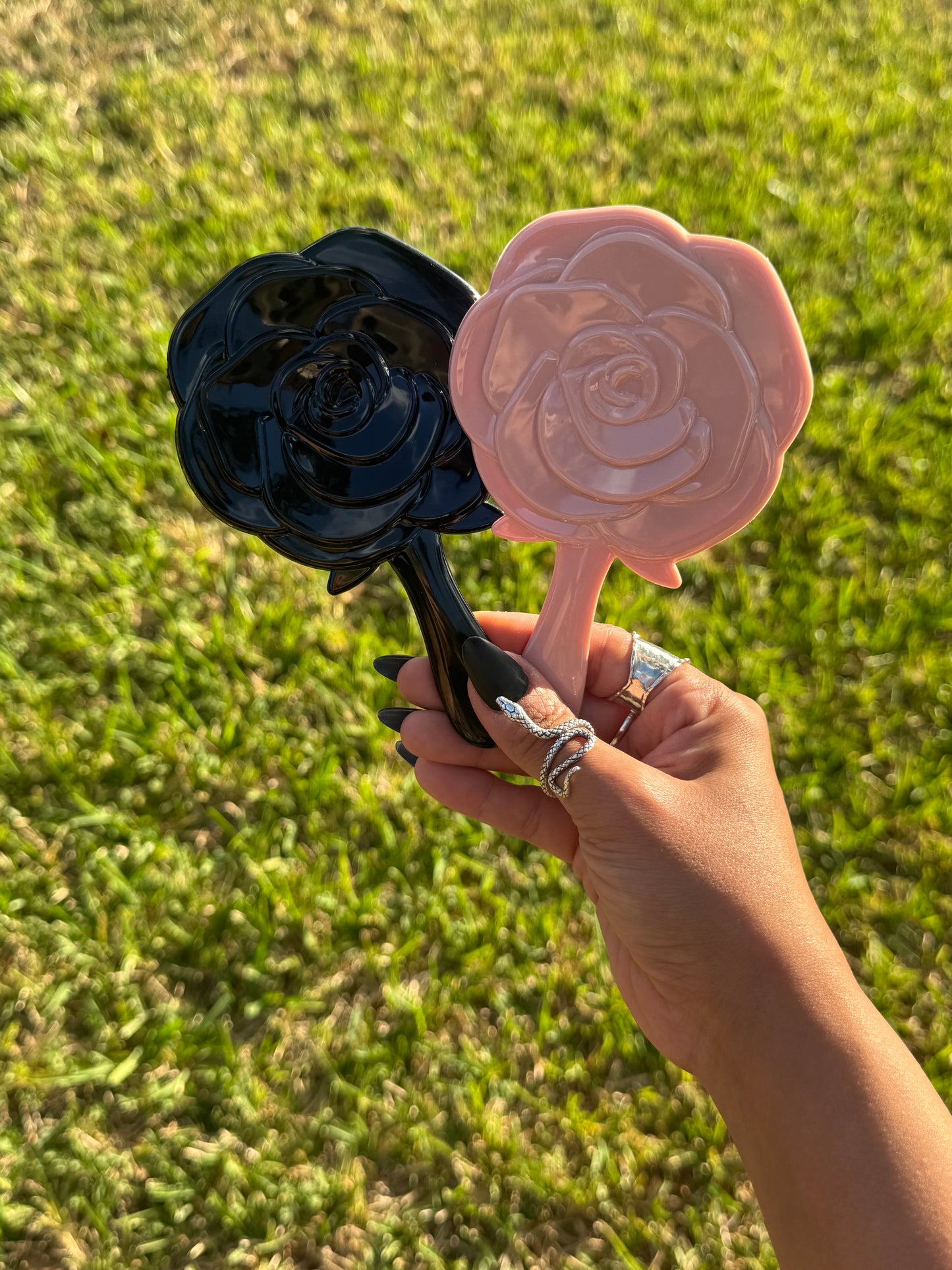 Rose mirror