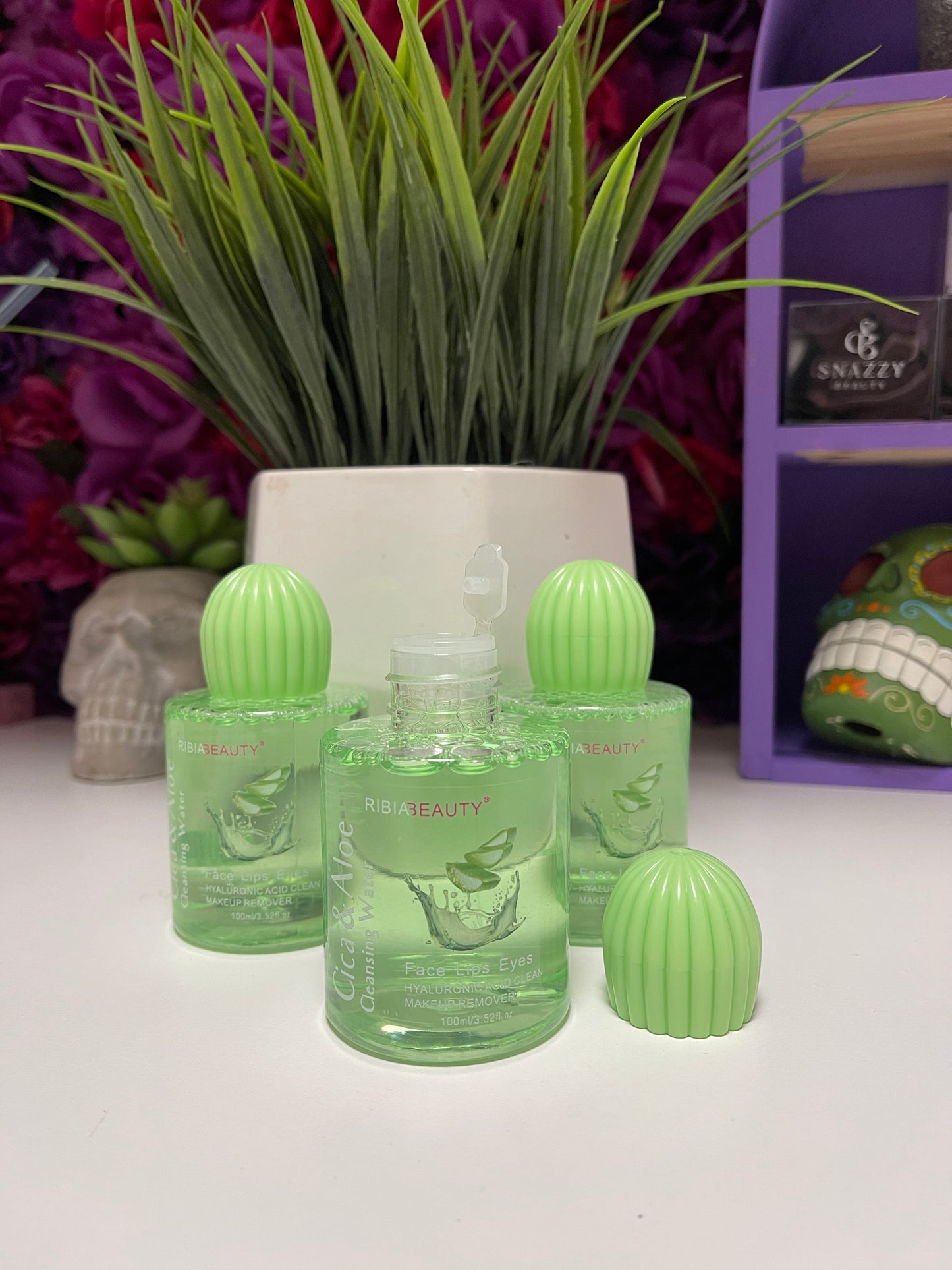 Aloe Vera makeup remover