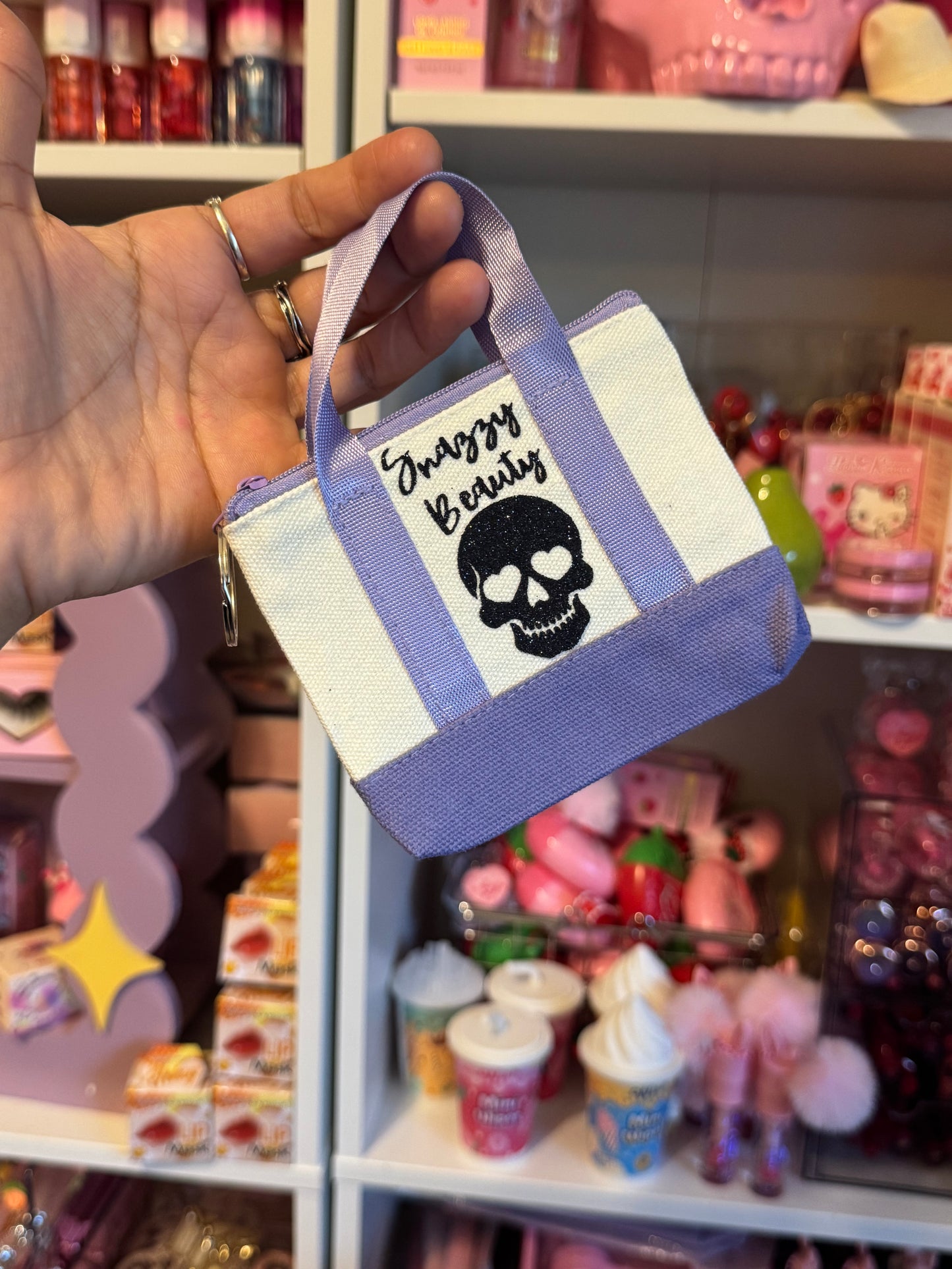 Snazzy beauty  keychain tote bag