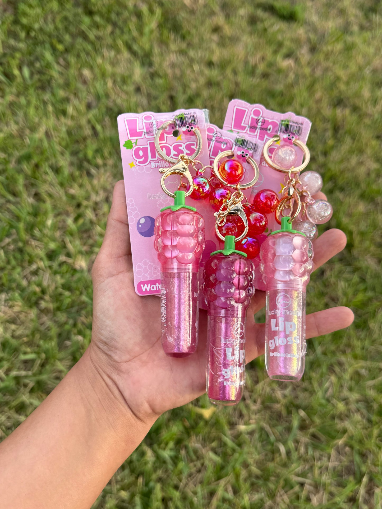 Grape vine lipgloss