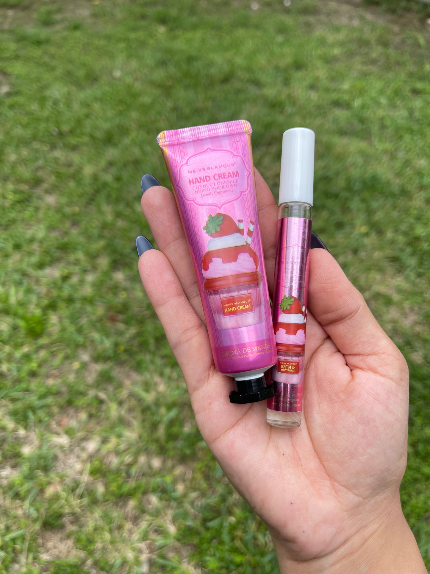 Ice cream cream & mini perfume
