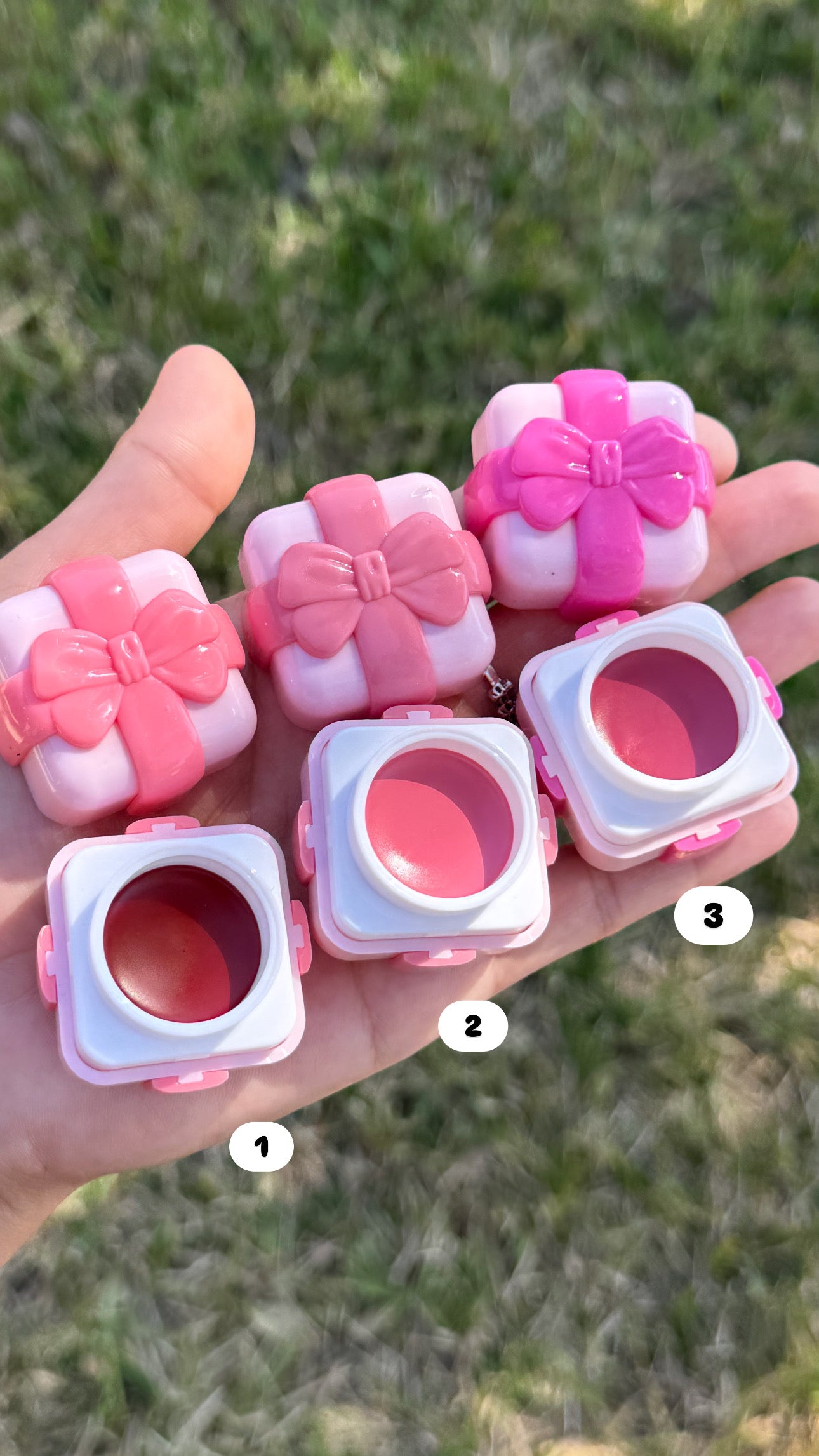 Gift box blush