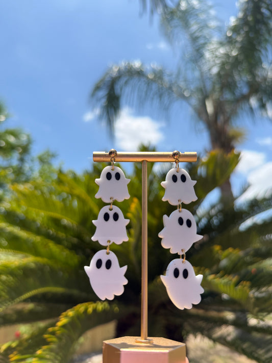 Flying ghosties