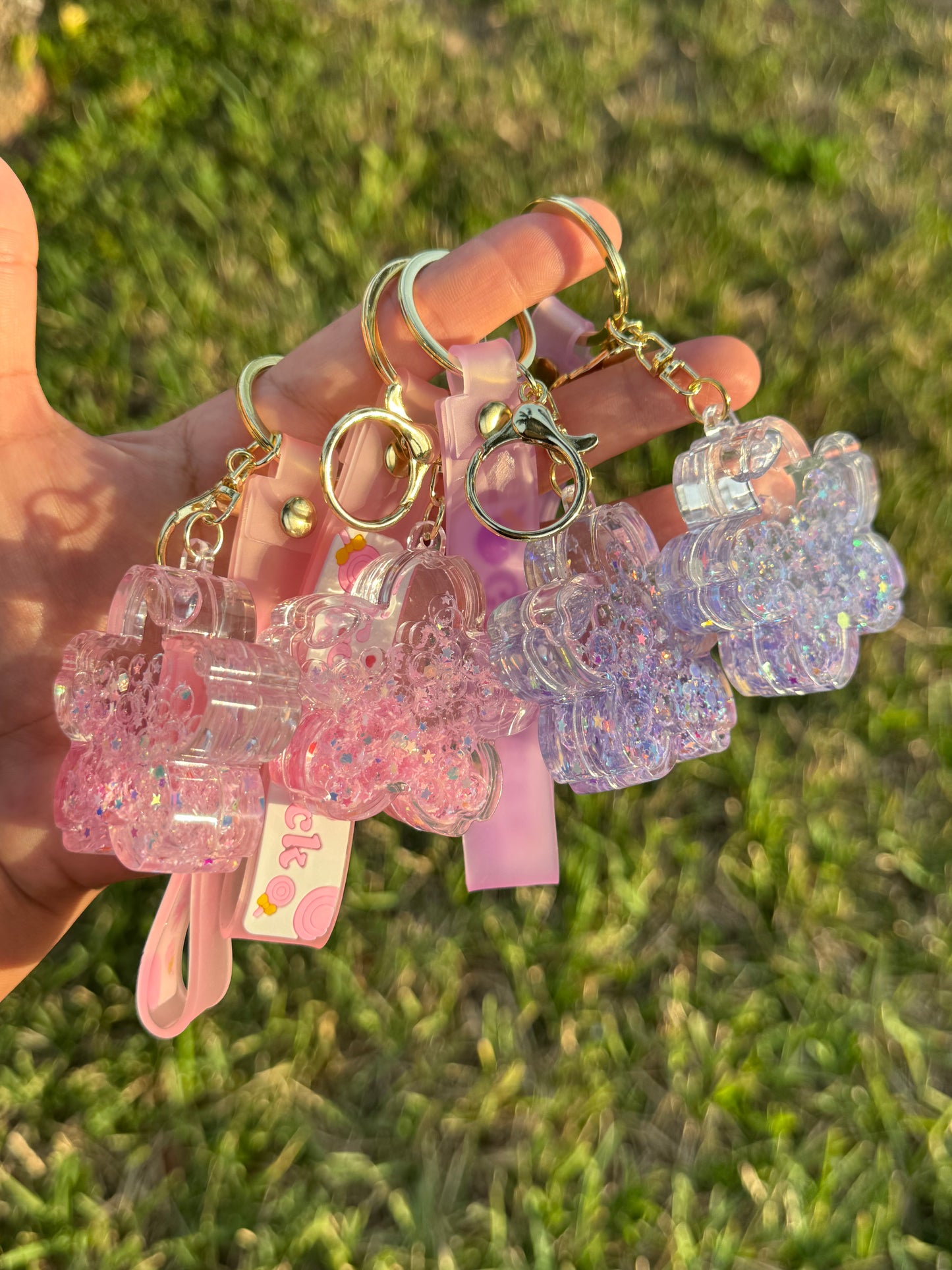 Acrylic liquid flower keychain