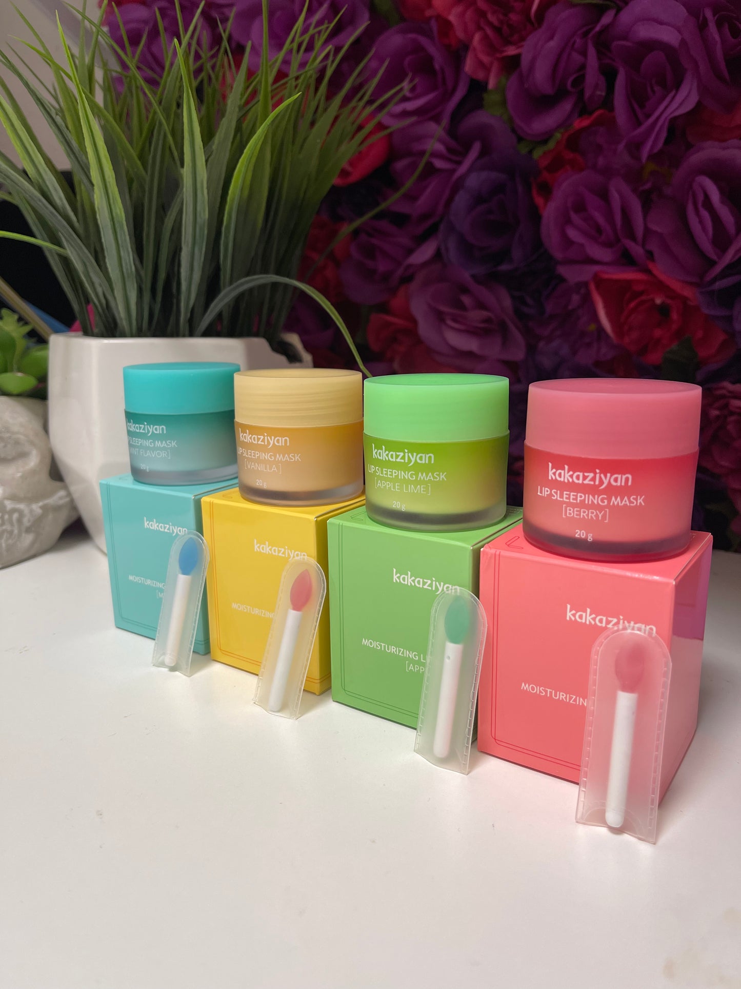 Lip mask