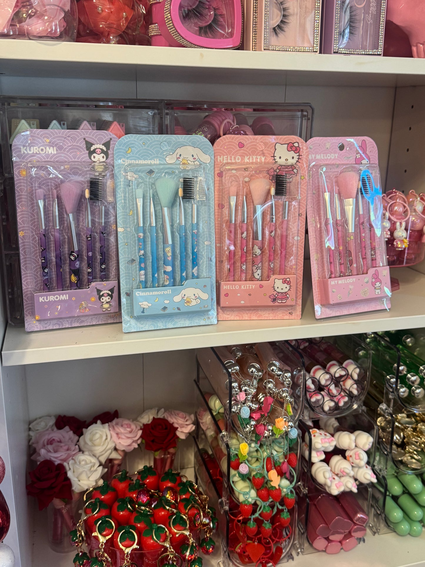 Mini makeup brush set