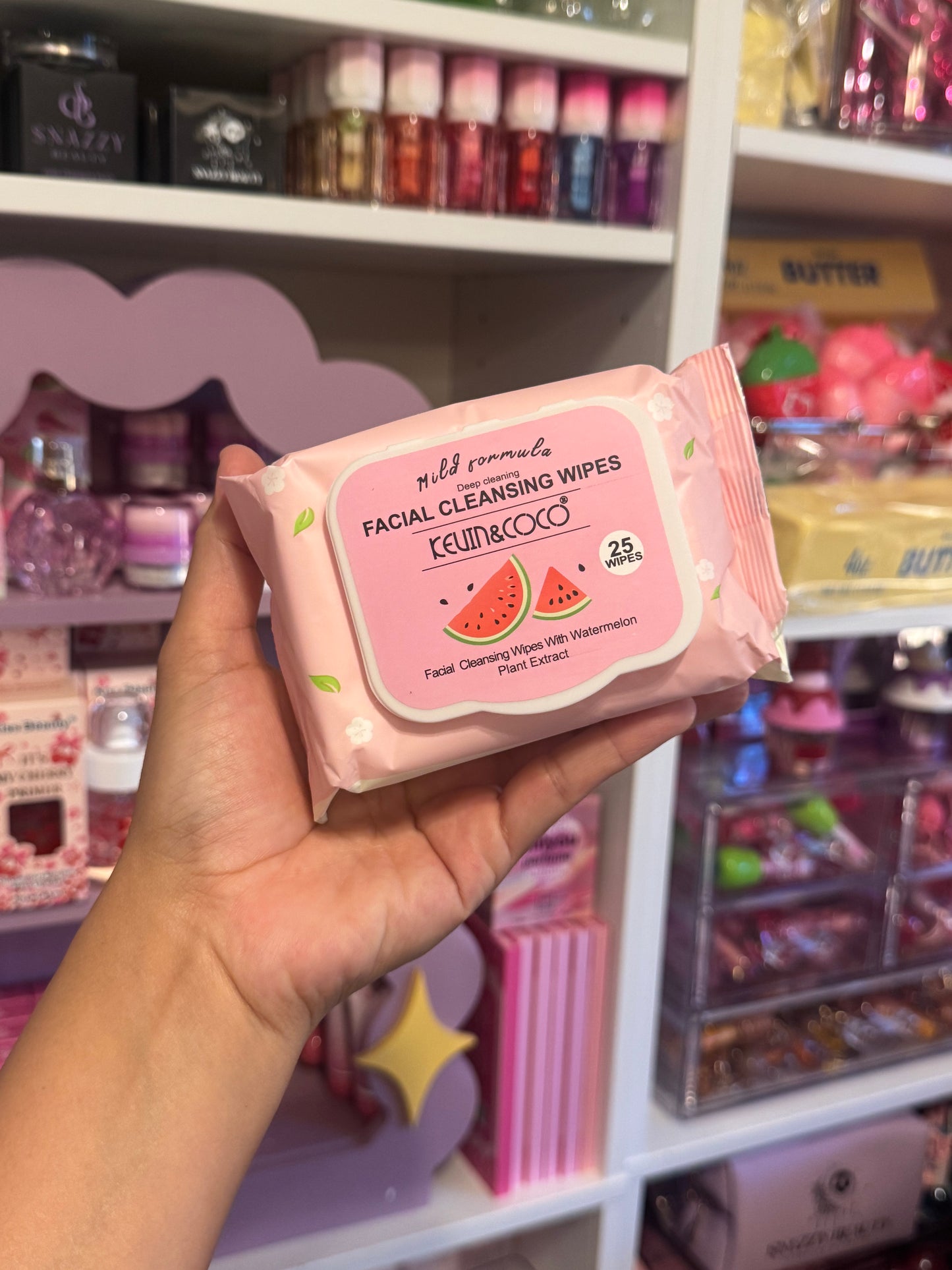 Deep cleansing makeup wipes