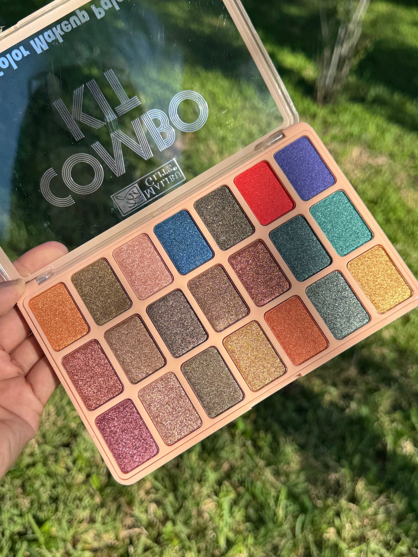 Shadow kit