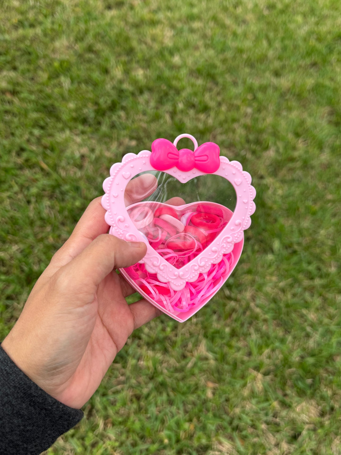 Sweetheart hair tie case