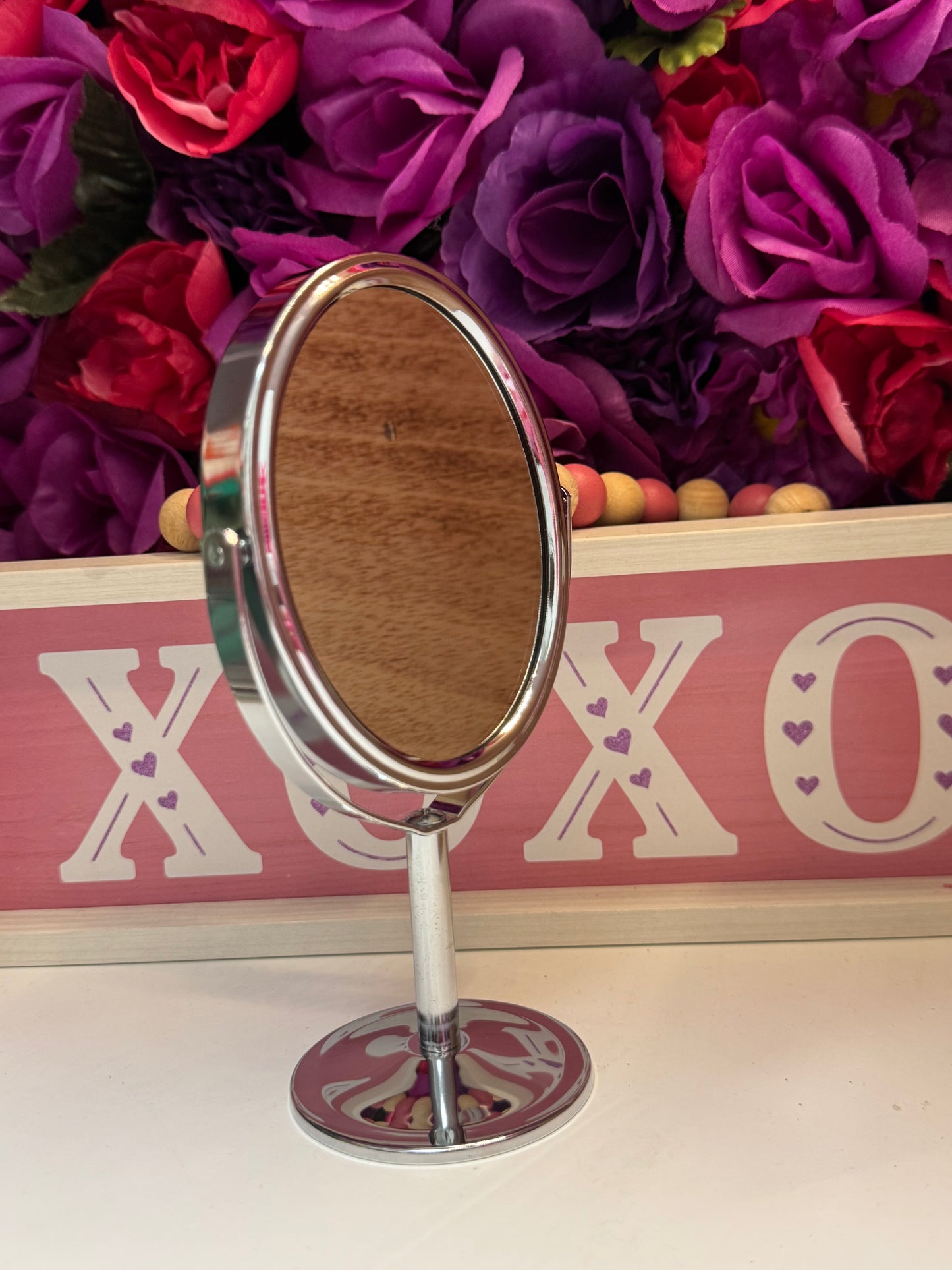 Mini vanity mirror