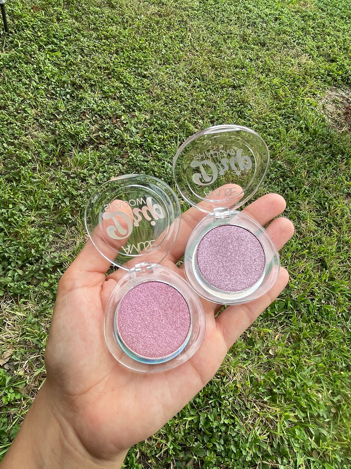 shimmer eyeshadow