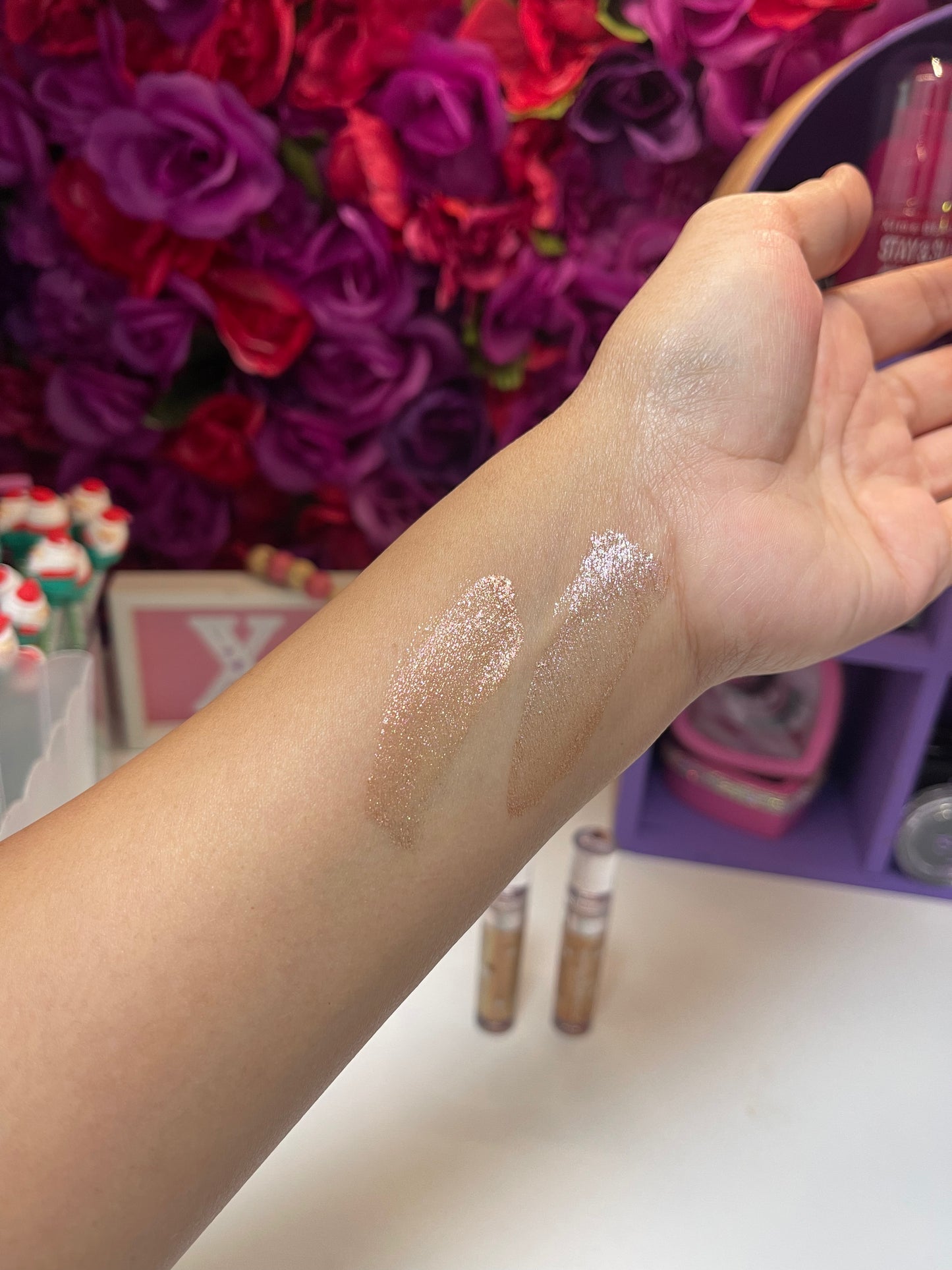 Glitter shadow