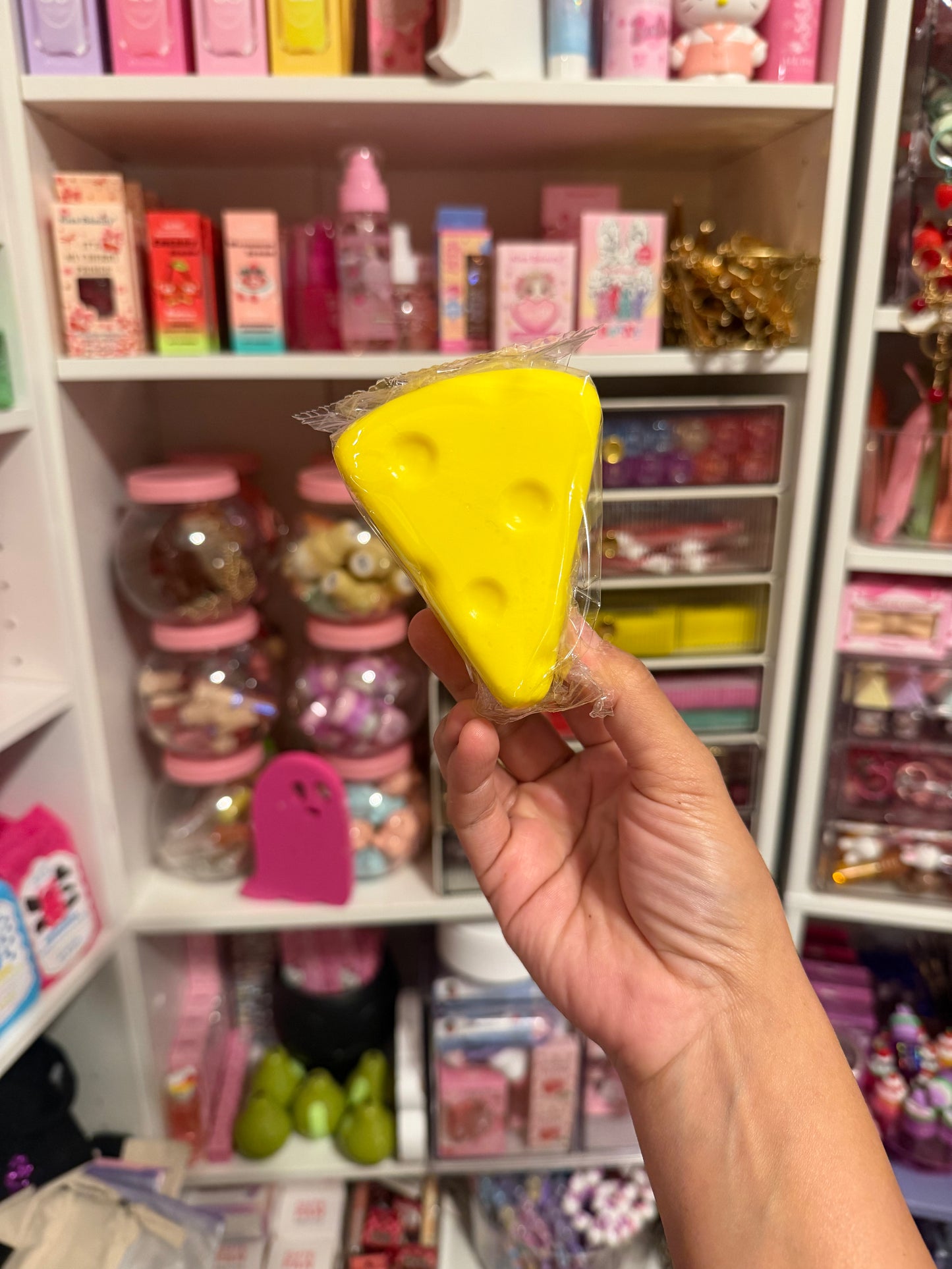 Cheese slice squish