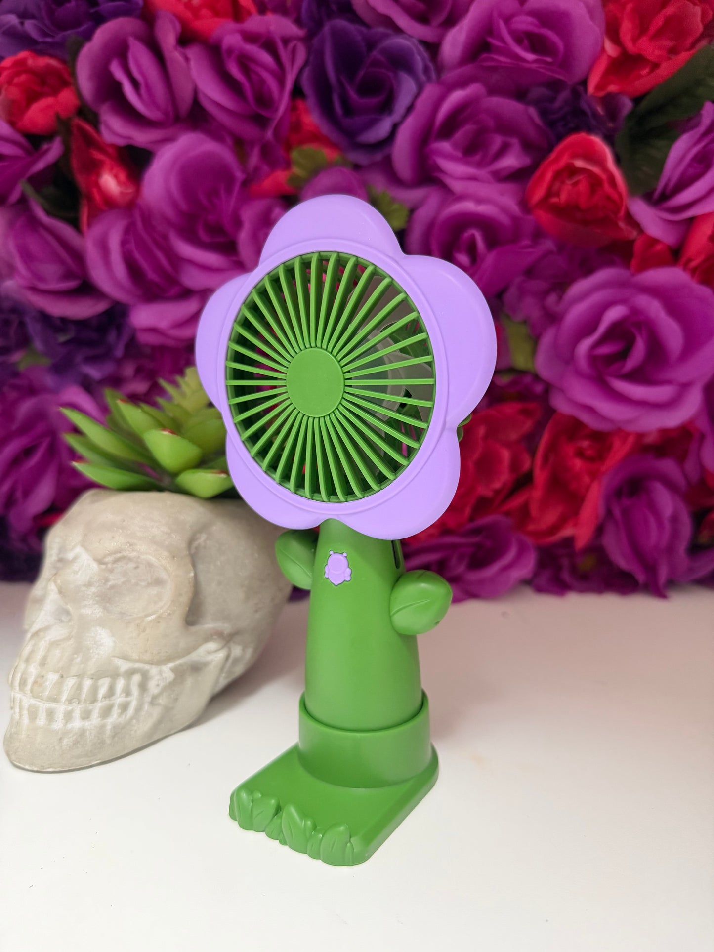 Flower fan