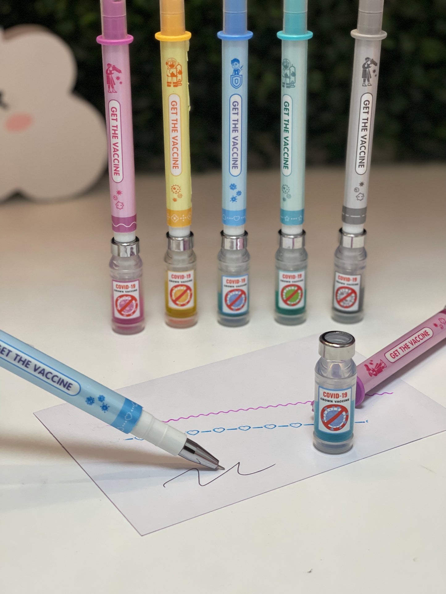 Double sided vaccine pens